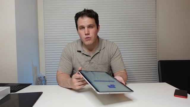 Surface Pro 8 Unboxing: Leaving the Pro X in the Dust? смотреть онлайн