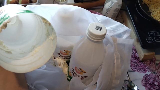 Рецепты от Тевиковых: Соленая селёдка/ Кефирный сыр/ Домашний хлеб смотреть онлайн