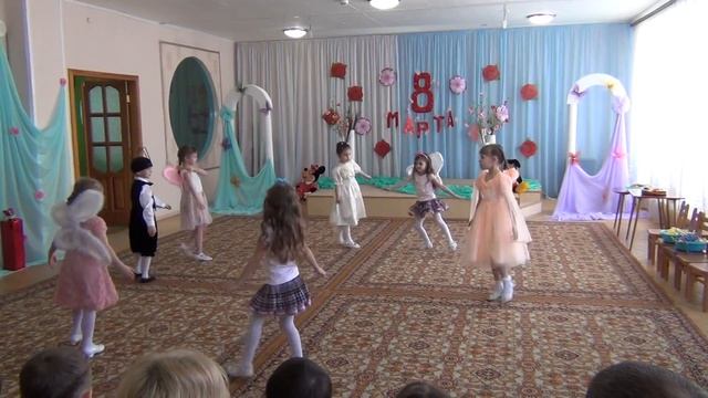 танцульки в детском садике:-) смотреть онлайн