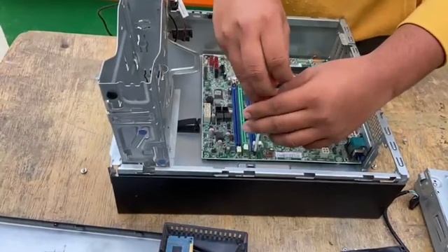 Cómo Desensamblar Una PC ThinkCentre M79 Y Como Formatear Y Reinstalar Windows 10 (sin Música