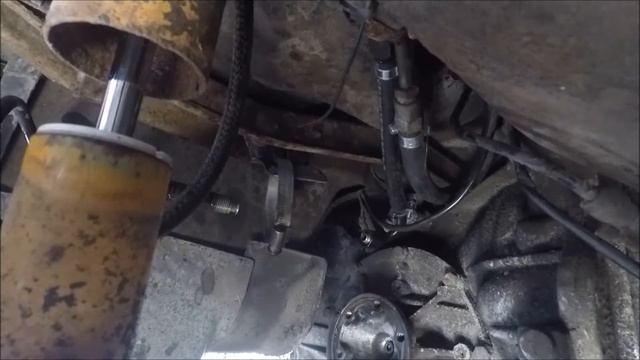 20 Year Old Fuel Filter! Porsche 944 Fuel Filter Replacement - Last Changed In 1995 смотреть онлайн