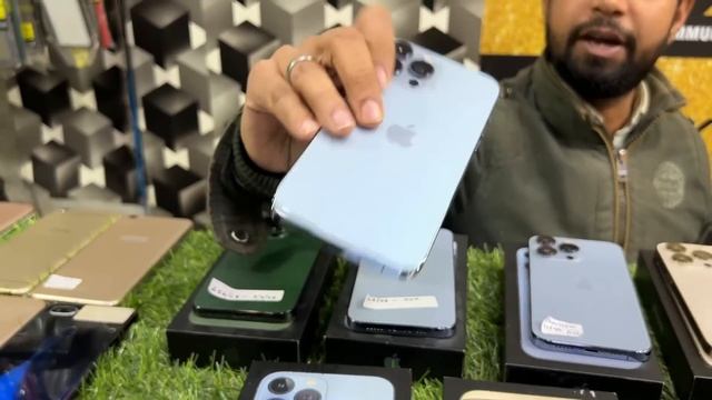 100% Original Iphone | Cheapest Iphone13,X,Xr ₹999😱 | XYZ communication | M2k Mall Rohini смотреть онлайн