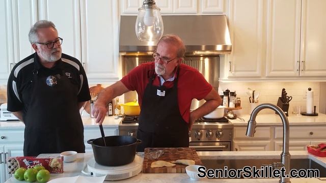Fried Apple Pies FAIL - SeniorSkillet смотреть онлайн