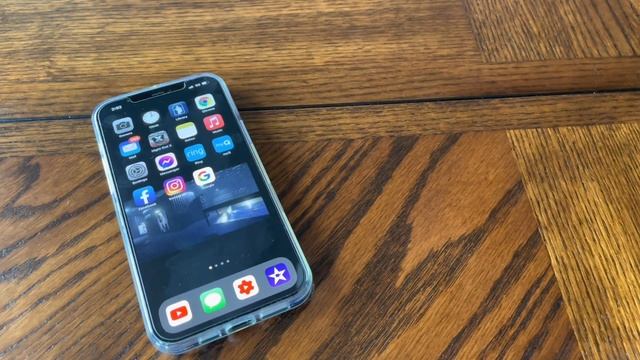 1 Week Review iPhone 12 Pro Max Satisfaction & Disappointment: Size, Battery life, Camera, Quality. смотреть онлайн