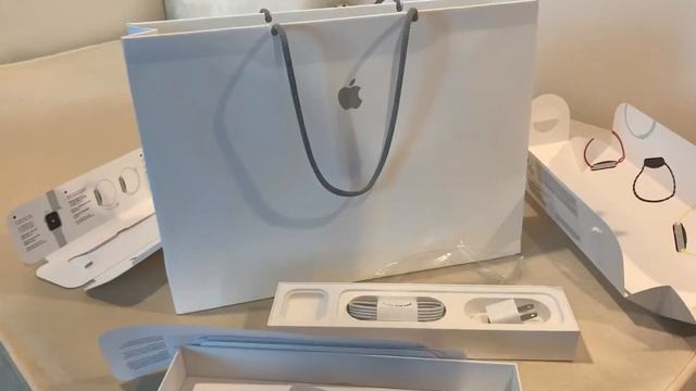 EP.12 - รีวิวแกะกล่อง Apple Watch Series 5 Stainless Steel 44 mm Milanese Loop,GPS+CELLULAR25,400บา смотреть онлайн