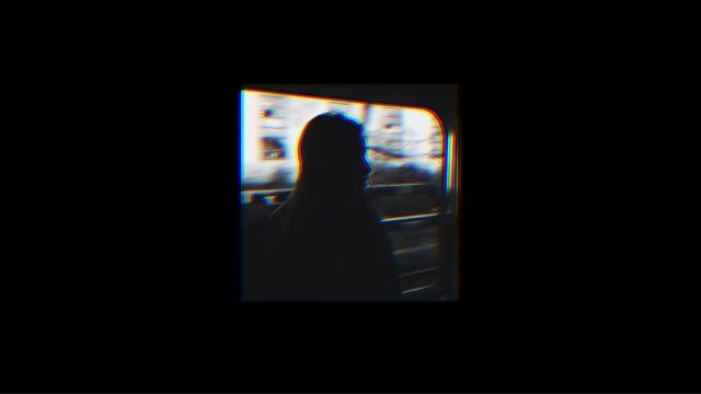 The window on this train and these quite cold hands - 88 8 смотреть онлайн
