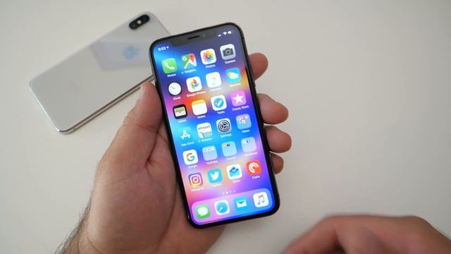iPhone X - Six Months Later смотреть онлайн