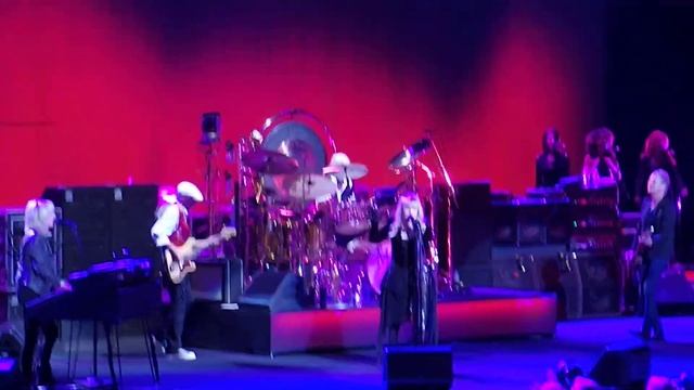 You Make Loving Fun - Fleetwood Mac смотреть онлайн