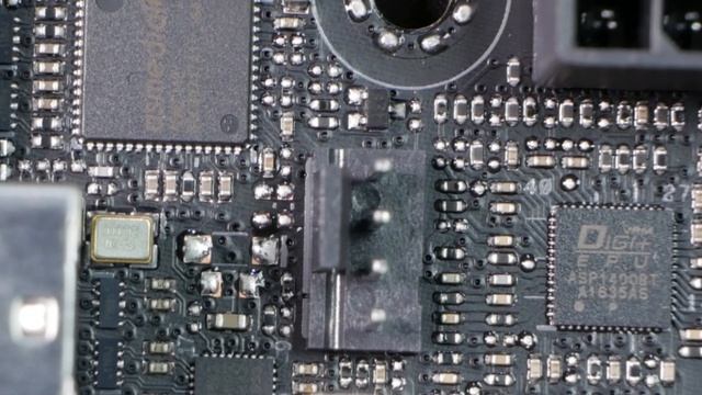 Asus Strix Z270i Motherboard Review + Linux Test смотреть онлайн
