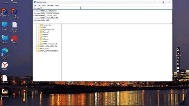 How to Change Taskbar Size in Windows 11 смотреть онлайн