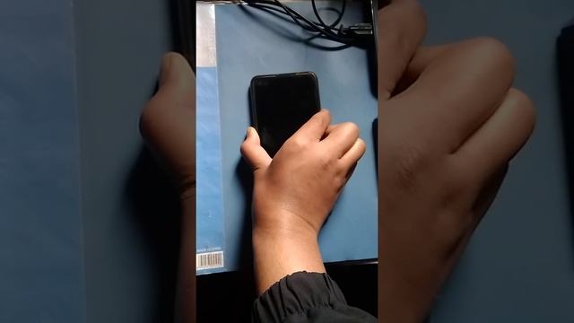 My realme x3 got brick while downgrading from realme ui 2.0 to 1.0 and can't go to system recovery смотреть онлайн