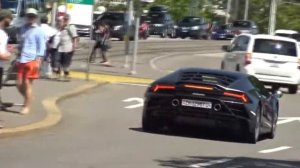 Lamborghini Huracan Evo and Huracan Evo Spyder Exhaust Sound, Revs, and Accelerations