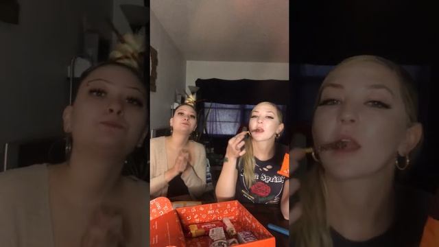 MunchPak Review смотреть онлайн