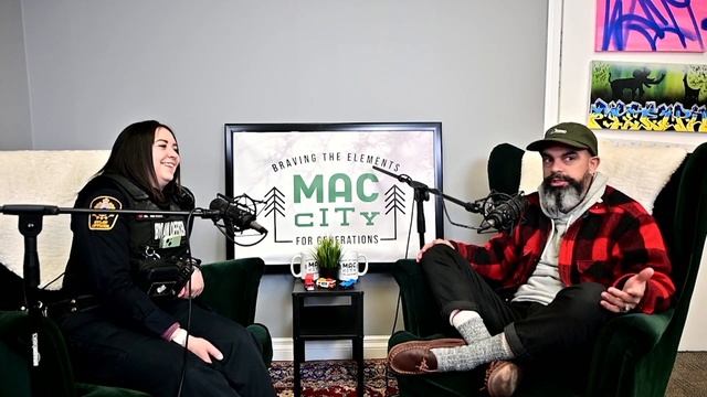 Mac City Morning Show #539: Animal Control Officer Hopkins смотреть онлайн