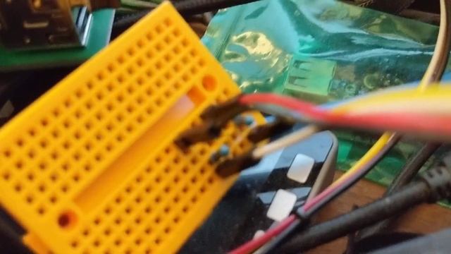 Rock Pi 4 I2C Test with Character OLED NHD 0420CW смотреть онлайн