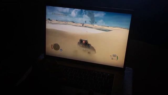 Apple MacBook Pro 15.4" Radeon Pro 455 Late 2016 Playing Mad Max смотреть онлайн
