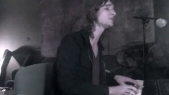Brayson Wertz- Looking Out Your Window (original) performed смотреть онлайн