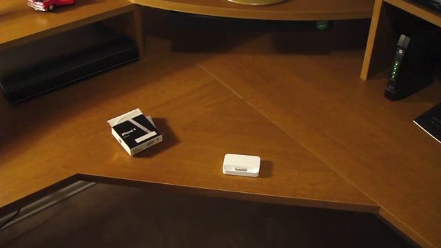 iPhone 4 Dock UnBoxing! смотреть онлайн