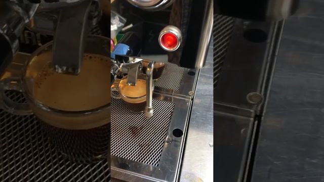 leaking steam wand- Isomac test 1826 смотреть онлайн