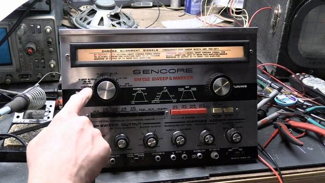 Sencore SM152 Sweep Marker generator repair and demonstration смотреть онлайн