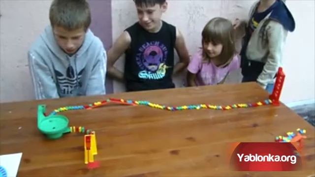 We Build, Design, Create At Yablonka, Kaliningrad смотреть онлайн