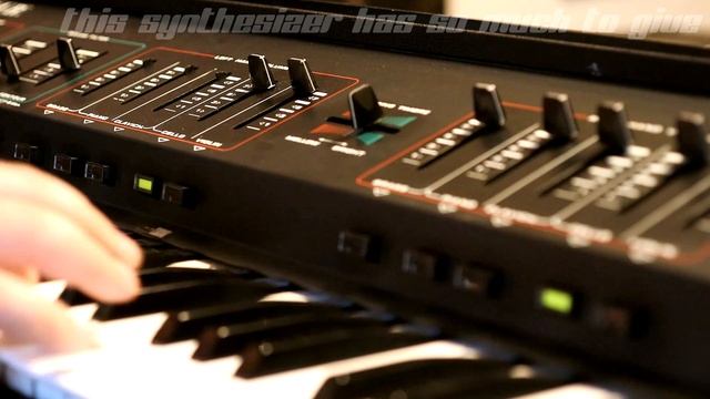 Crumar Multiman S (Orchestrator) Vintage String Machine [Synthesizer Review] смотреть онлайн