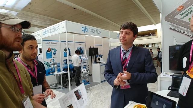 iROS 2018 Booth for BeanBird Bot (with webOS OSE) смотреть онлайн
