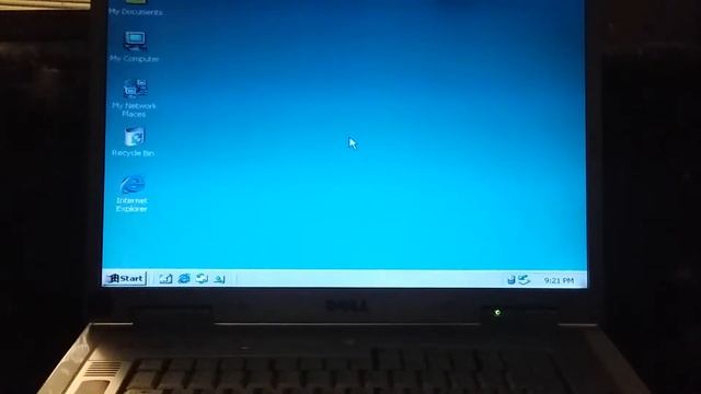 Windows 2000 bootup on a modern day SSD смотреть онлайн