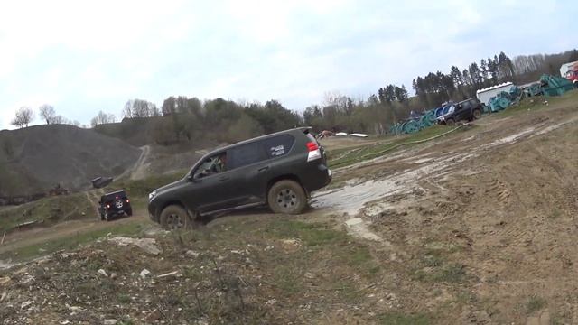 Jeep Renegade Trailhawk-Toyota Land Cruiser 150 offroad/ смотреть онлайн