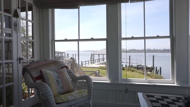 1511 Chatham Avenue, Tybee Island, GA | The Mary Smith Team смотреть онлайн