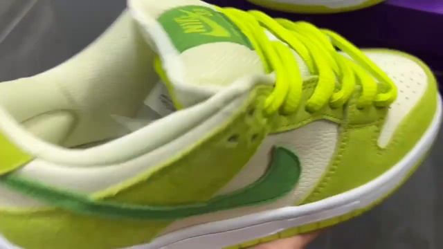 Nike Dunk SB Low Pro "Sour Apple",#wholesale #wholesale market #wholesale business смотреть онлайн