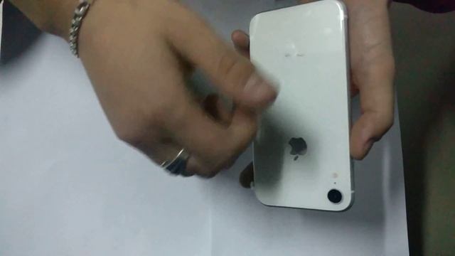 Iphone XR White 128gb смотреть онлайн