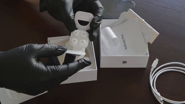 Обзор наушников AirPods Pro с шумоподавлением смотреть онлайн