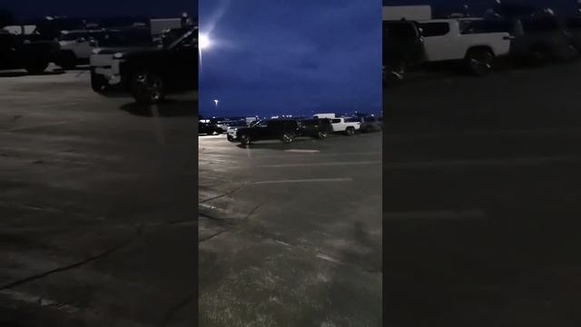 Завод Rivian. скоро выпуск на канале смотреть онлайн