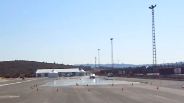 Cheste 2012 derrape seat exeo смотреть онлайн