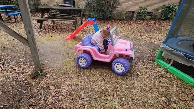 Power Wheels Barbie Jeep
