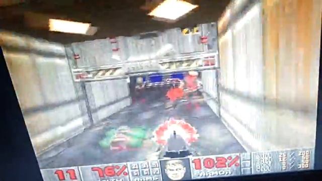 Gateway Pentium 3 workstation running doom 95 смотреть онлайн