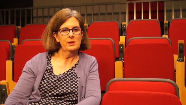 Apple Store Reopening in London смотреть онлайн