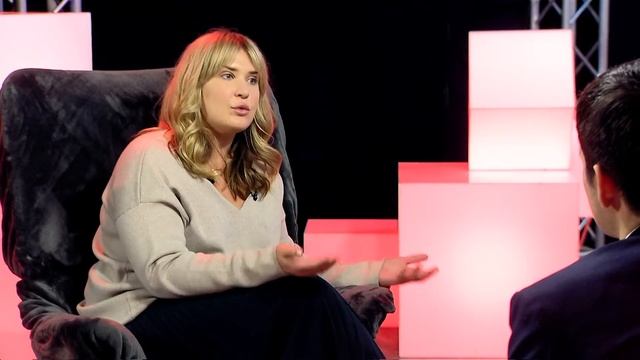 "Великолепная семёрка": Анна Драгункина, выпускница продюсерского факультета ГИТРа смотреть онлайн