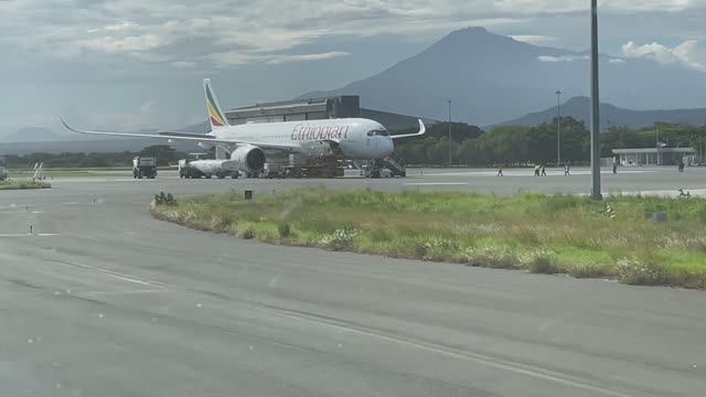 Embraer Legacy Windhoek-Kilimanjaro