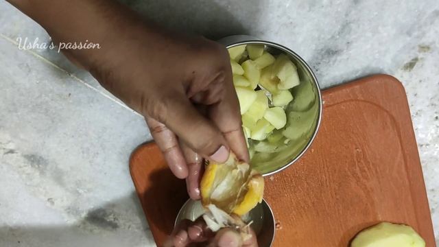 చిన్న పిల్లల ఎదుగుదలకు బలమైన ఆహారం 12 months + baby food//Apple pouridge//Healthly Baby food recipe смотреть онлайн
