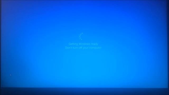 Getting Windows Ready Animation смотреть онлайн