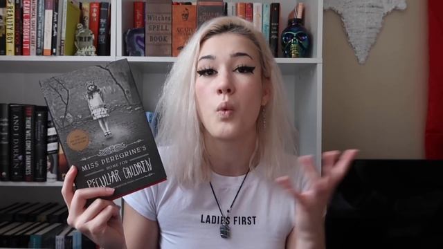Fall Book Recommendations смотреть онлайн