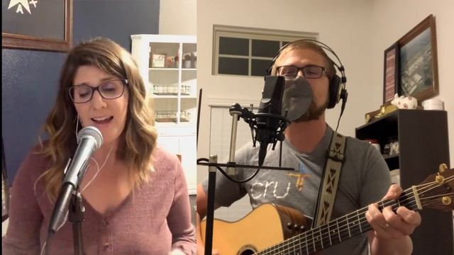 The Bones (Maren Morris/Hozier Cover) Feat. Claire Hebert смотреть онлайн
