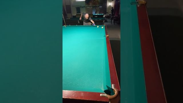 Бортовой свояк через весь стол / Русский бильярд смотреть онлайн