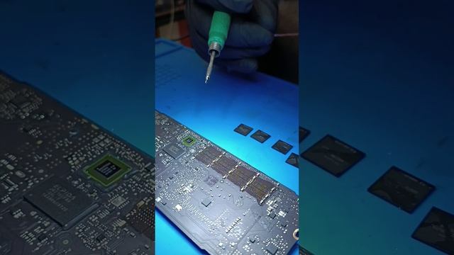 Upgrade De Memoria MacBook Air A1466