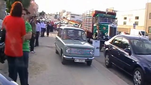 SEAT 124 PRIMERA SERIE смотреть онлайн