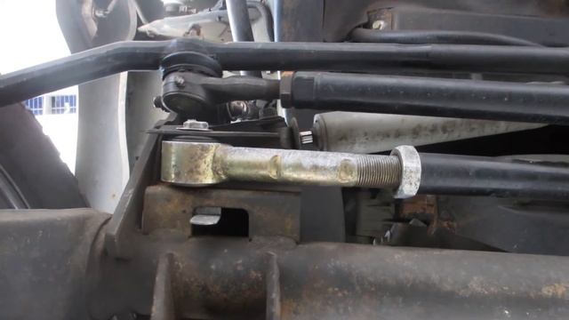 Jeep death wobble diagnosis - track bar bolt смотреть онлайн