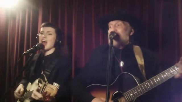 “I Shall Be Released” GH Covers Bob Dylan #Live #Acoustic #CountryMusic #Fun “3 Chords & The Truth! смотреть онлайн
