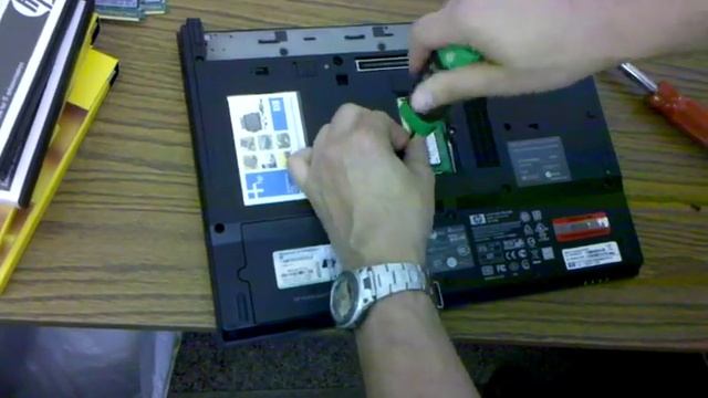 Changing RAM on nx6110 смотреть онлайн